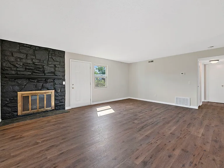 2118 Stonebrook Ct #A — Photo 3
