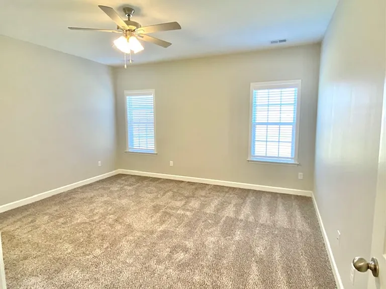 5440 Lakeside Cv — Photo 5