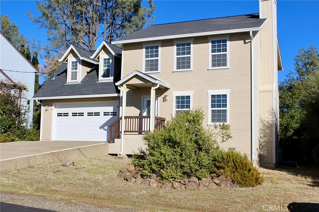 3 bed, 2.5 bath, 1665 sqft, $2,475 — Photo 1