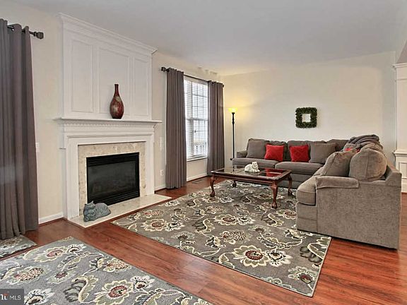 5th image of 15007 Danube Way