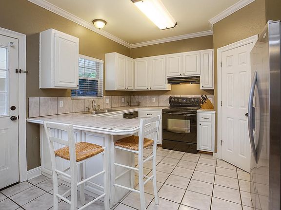 5th image of 27514 Tall Oaks Dr