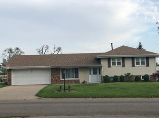 1241 S Apache Ln, Peoria, IL 61607