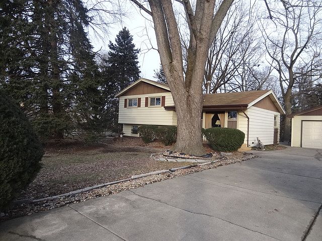 1st image of 13701 Le Claire Ave