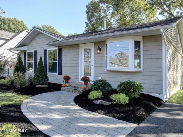 139 Bosun Avenue, Manahawkin, NJ 08050