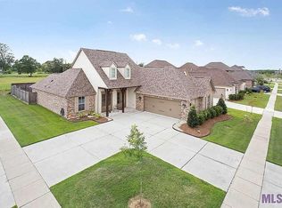 3229 Meadow Grove Ave, Zachary, LA 70791