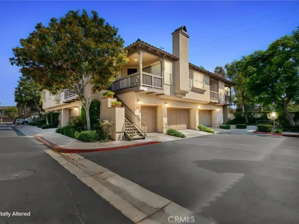 2756 Monza, Tustin, CA 92782
