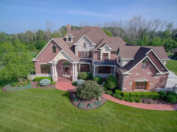 4279 97th St, Pleasant Prairie, WI 53158