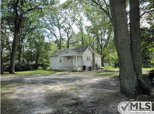 197 W Commodore Blvd, Jackson, NJ 08527