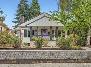 2662 39th Ave SW, Seattle, WA 98116