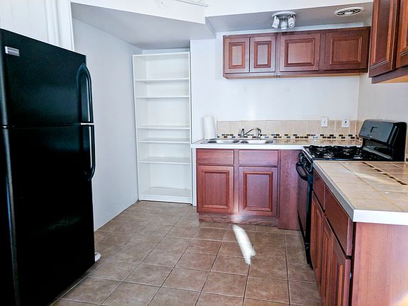 4th image of 1943 N Sedgwick St APT D3