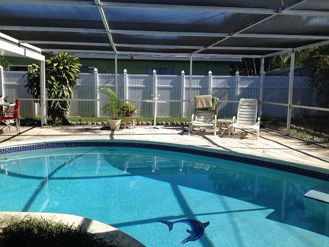 2nd image of 1748 NW 39th St