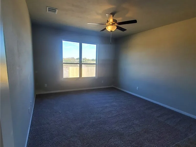 1308 Kingsgate Dr — Photo 14