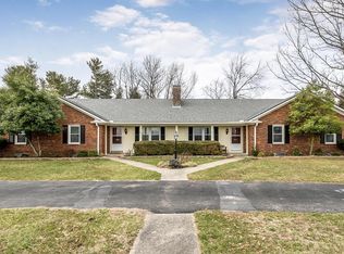 305 Lakeshore Dr, Lexington, KY 40502
