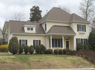 100 Old Markham Pl, Chapel Hill, NC 27514