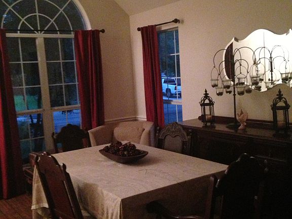 Exquisite dining room