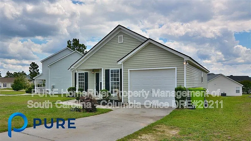 3 bed, 2.0 bath, 1165 sqft, $1,675 — Photo 2
