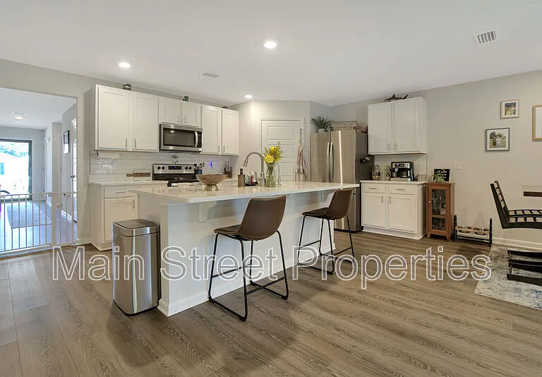 951 Lovebird Ct — Photo 6