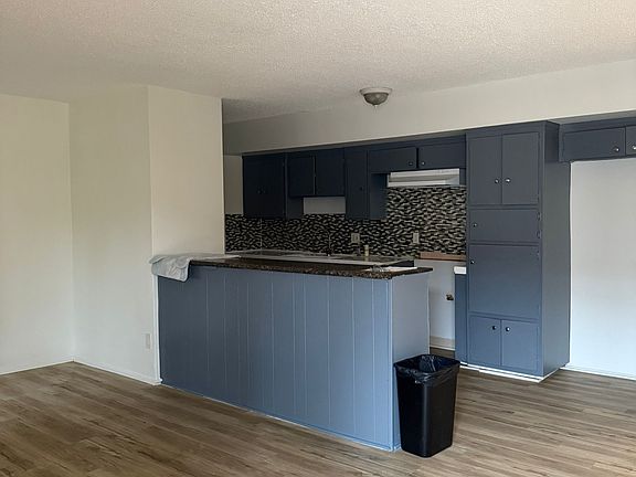 2nd image of 4240 S Figueroa St #5050