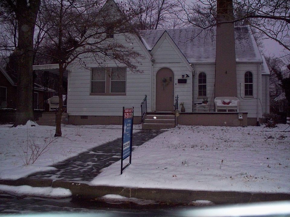 Snowy evening entrance