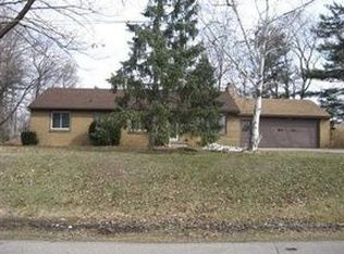 1529 Kendall St SE, Grand Rapids, MI 49508