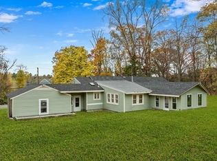 322 River Rd, Andover, MA 01810