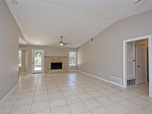 4th image of 7405 Bucknell Dr