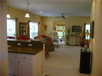 4th image of 4705 Meadow Lark Dr