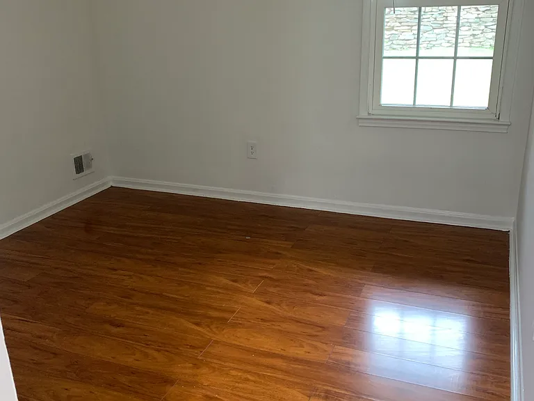 14402 Cool Oak Ln — Photo 10