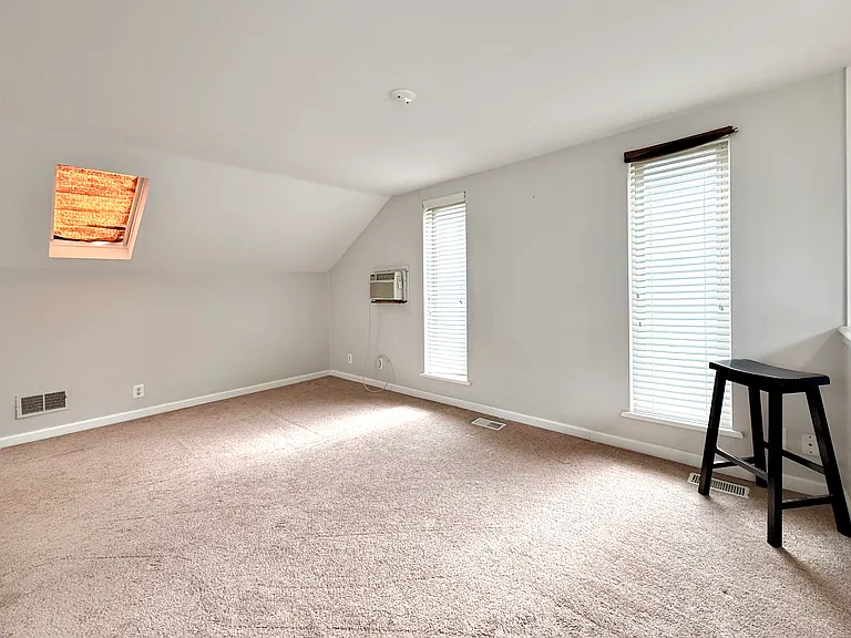 799 Emmons Ave — Photo 25