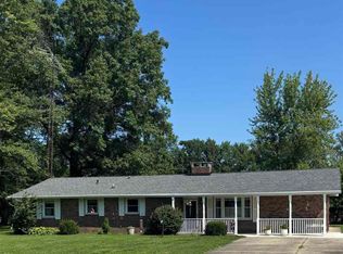 2176 E Selina Dr, Terre Haute, IN 47802