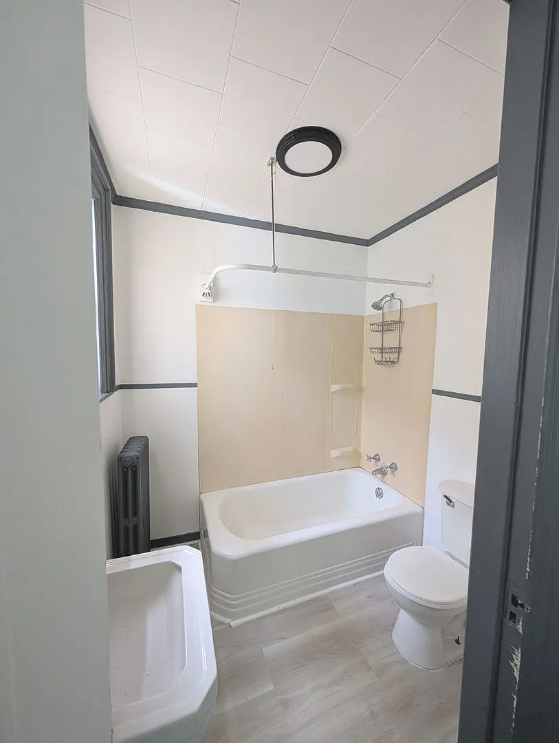 24 1st Street — Photo 3