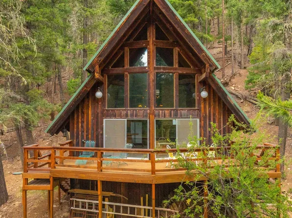 621 Upper Rio Penasco Rd, Cloudcroft, NM 88317