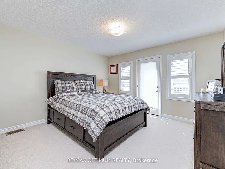3 Bittersweet Rd — Photo 27