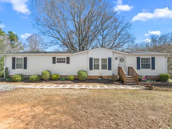 3260 Woods Chapel Rd, Graham, NC 27253