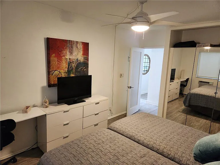 624 Antioch Ave #18 — Photo 9