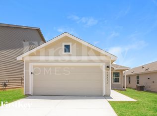 10214 Devon Wheel St, San Antonio, TX 78254
