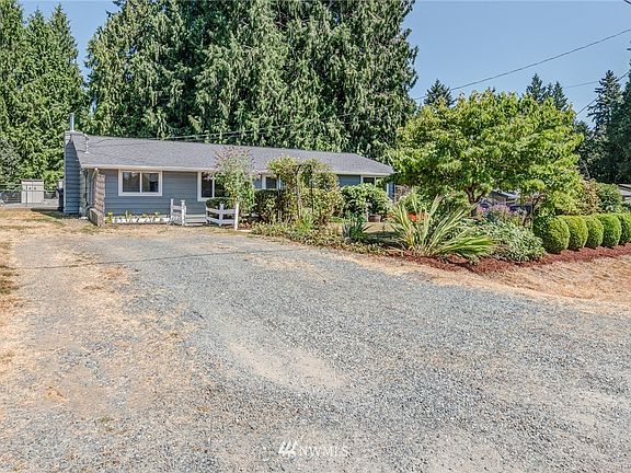 4th image of 9415 62nd Pl SE