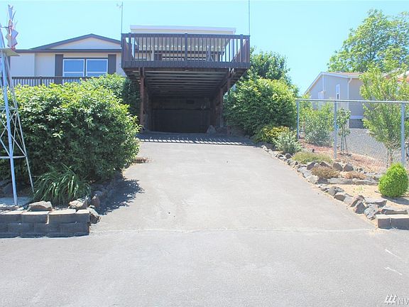 2nd image of 7053 SE Bellevue St