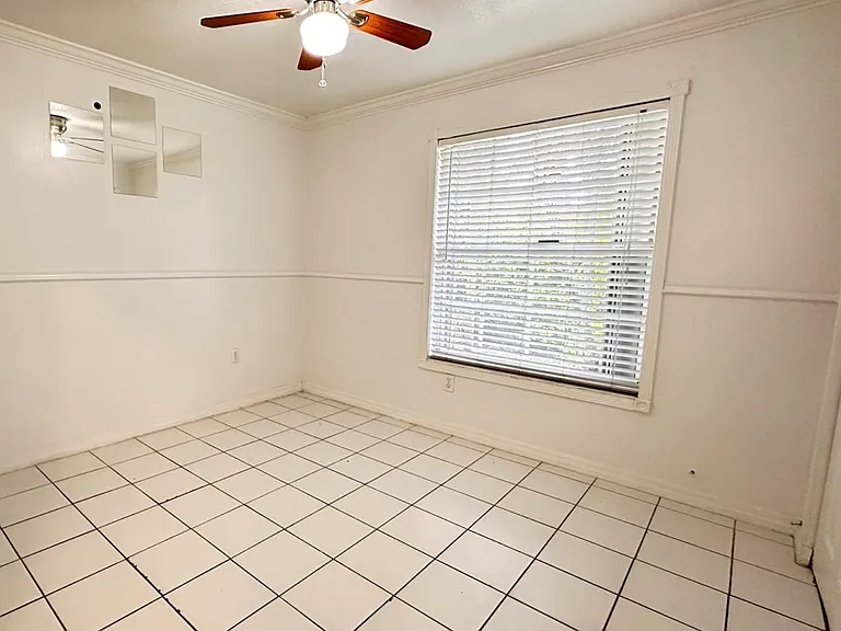 12695 SW 144th Ter — Photo 10