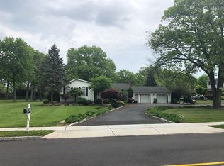 241 Brotherhood St, Edison, NJ 08817