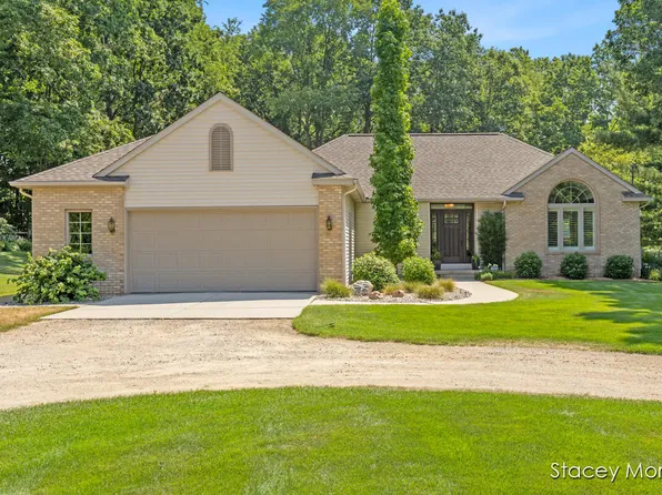 701 Kolehouse Rd, Sparta, MI 49345