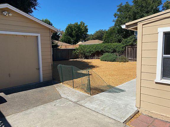5th image of 480 E McKinley Ave