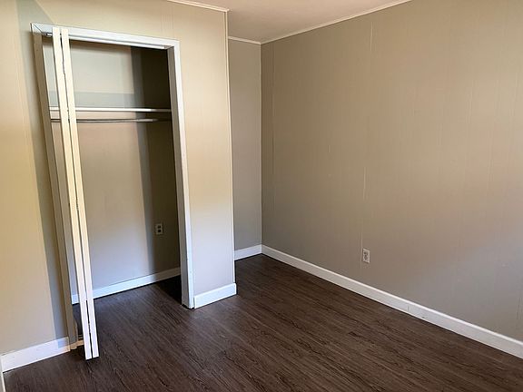 4th image of 516 Church St #9