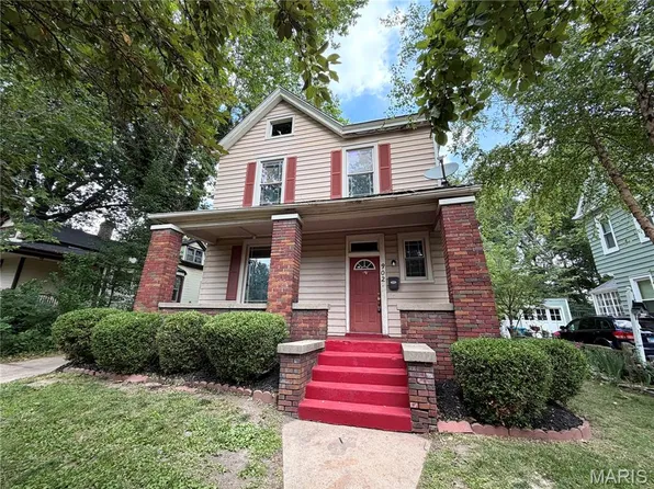 902 Royal St, Alton, IL 62002