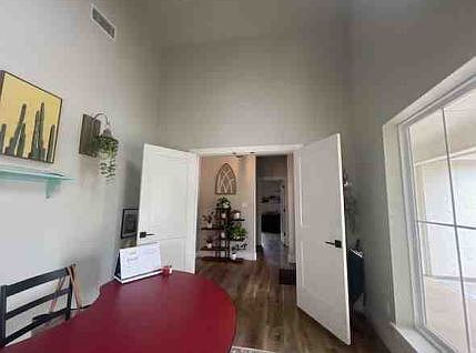 3rd image of 4 Remington Dr