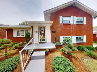 3302 James St, Parkersburg, WV 26104