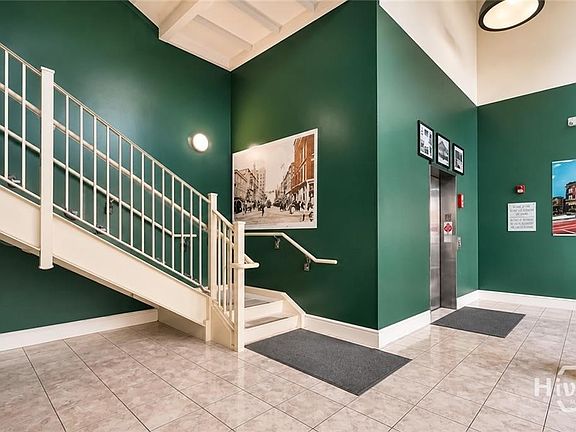 3rd image of 122 W Broughton Street #202
