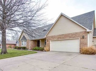 11308 W 1st St N, Wichita, KS 67212