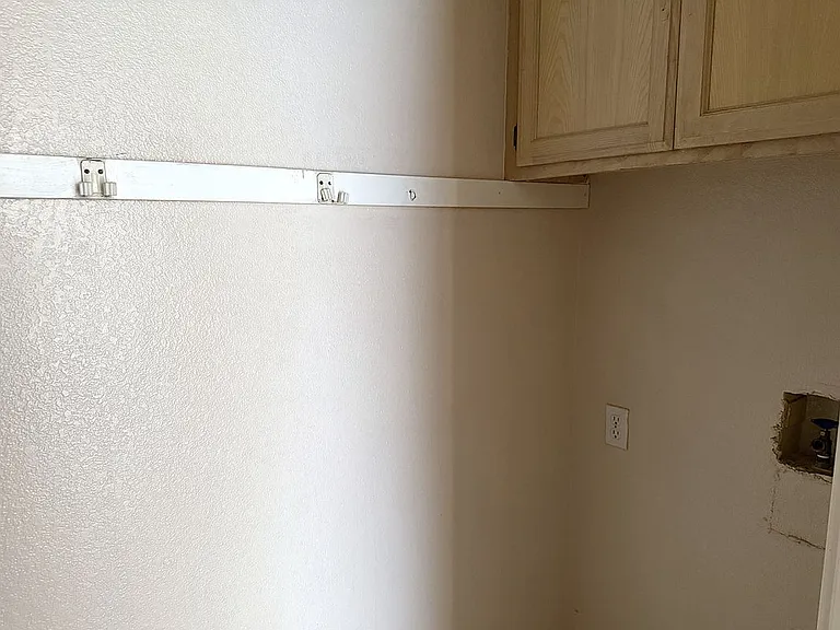 716 Mynah Ave #1 — Photo 7