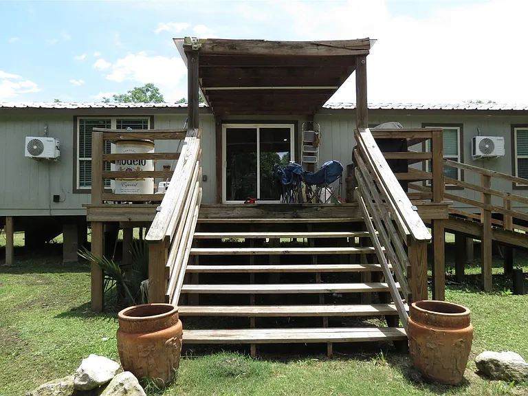 177 White Oak Dr — Photo 3